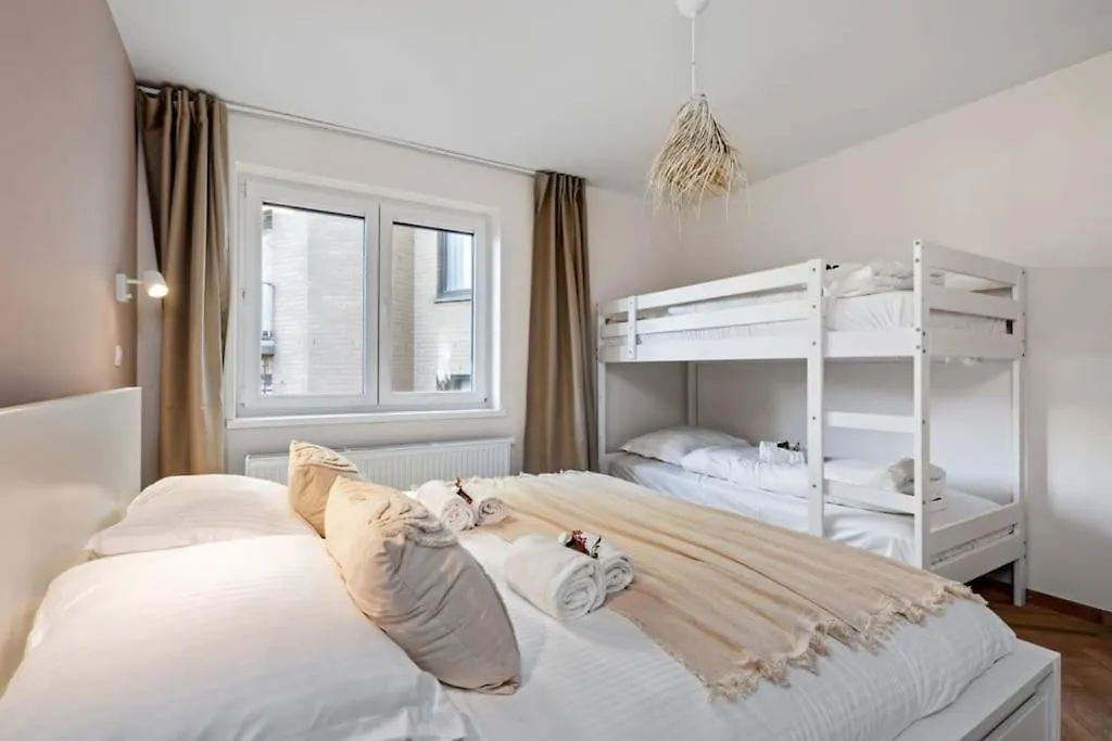 Alejandro - Appartement 30M Van Het Strand Ostend Belgium