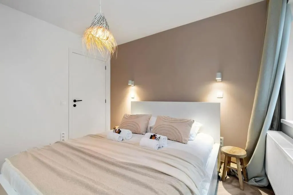 Alejandro - Appartement 30M Van Het Strand Oostende België