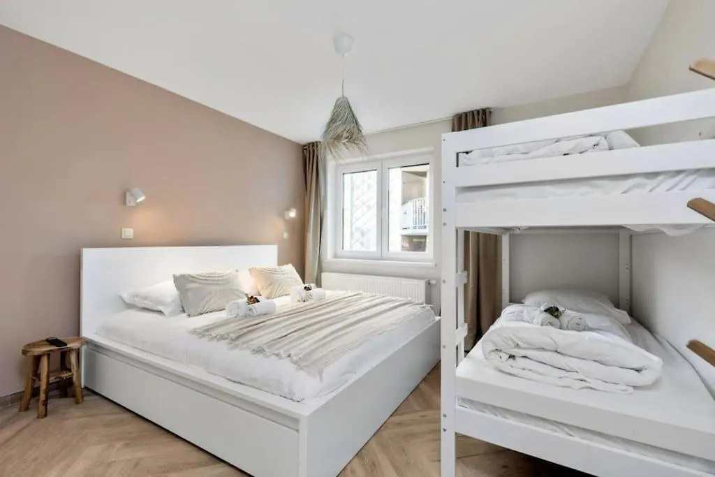 Alejandro - Appartement 30M Van Het Strand Ostend 0*,